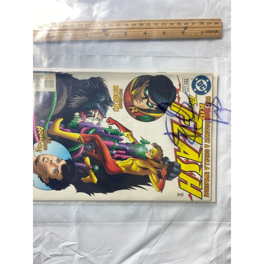The Flash Kid One Man Against A Gorilla Invasion‎ 151 DC Comics Comic Book